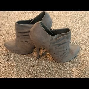 Never worn Guess Grey booties